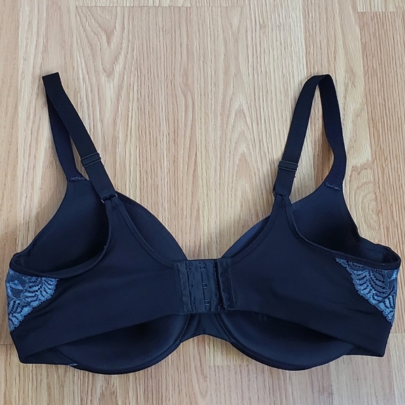 Vanity fair size 38D padded lace underwire bra black 3 row hook and eye comfort - Picture 4 of 7